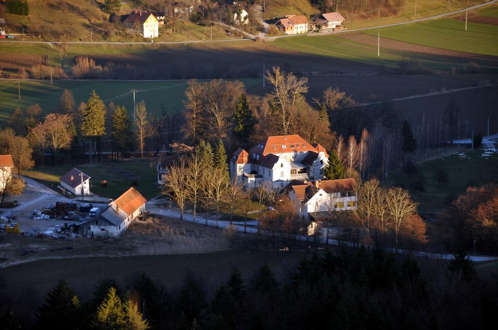 And Guest House Triglav Dobrna Buitenkant foto